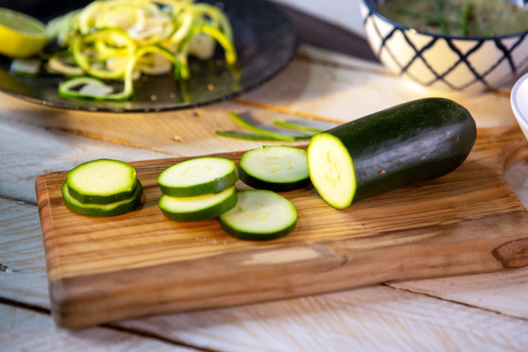 Smart Ways to Choose the Best Keto Hot Dog Buns for Summer 2025