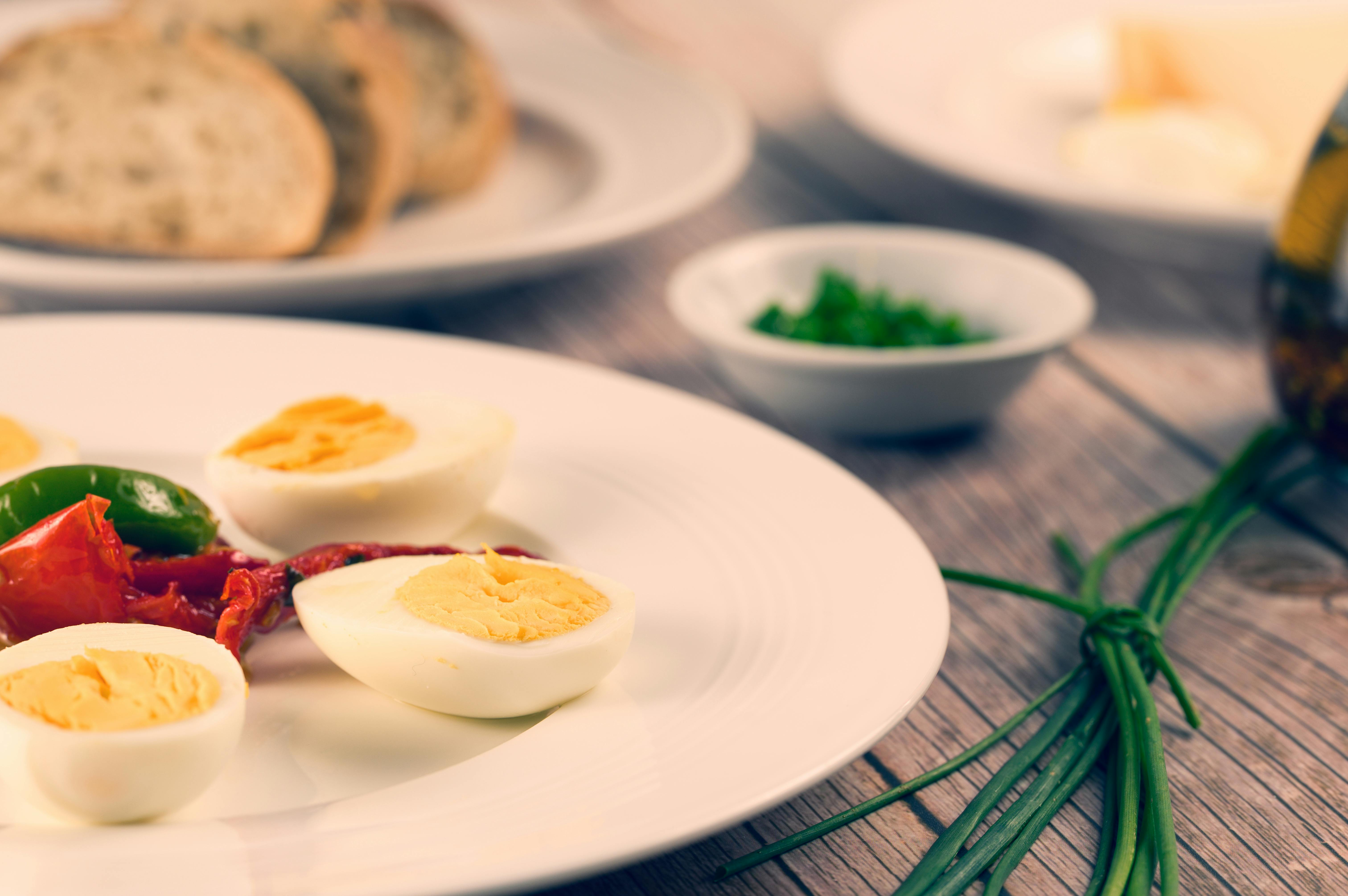 Explore Practical Ways to Choose the Best Keto Milk Alternatives in 2025!