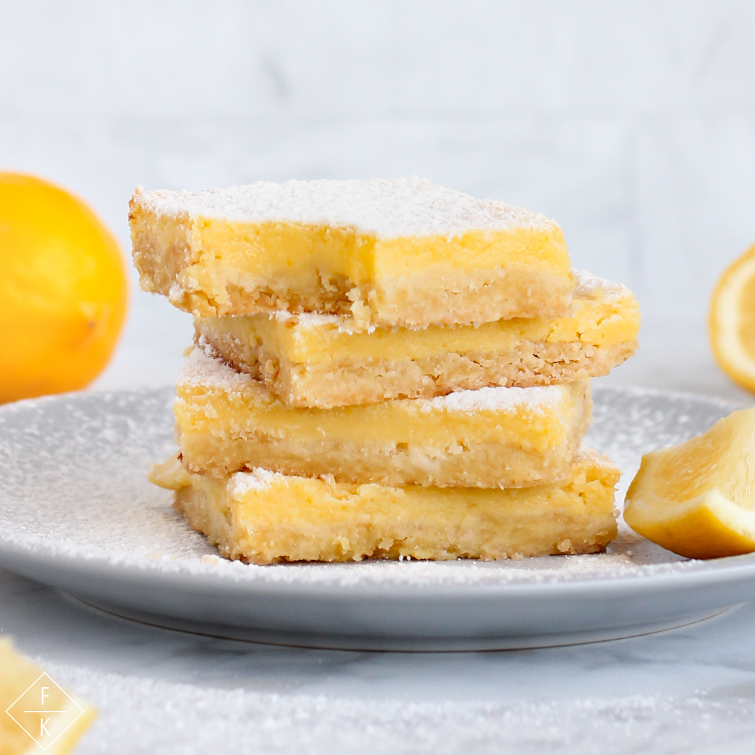 Keto-friendly lemon bars recipe